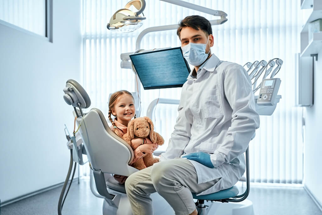 Dentist Near Varsity