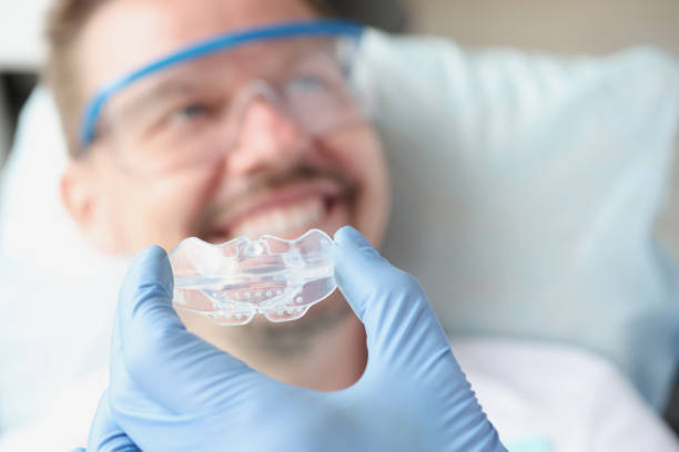 what is a sleep apnea mouth guard and how does it work